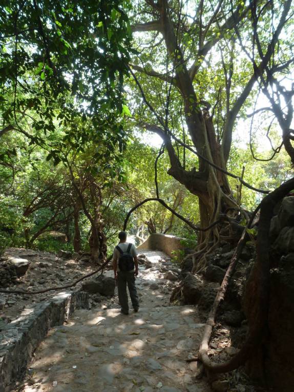 Trilha para a pirâmide de Tepoztlán, na região central do México